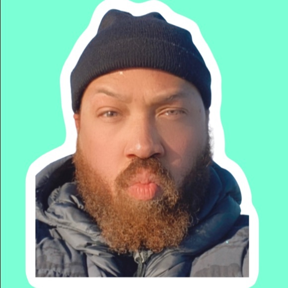 Meet your Posher, Ryan - Picture 1 of 1